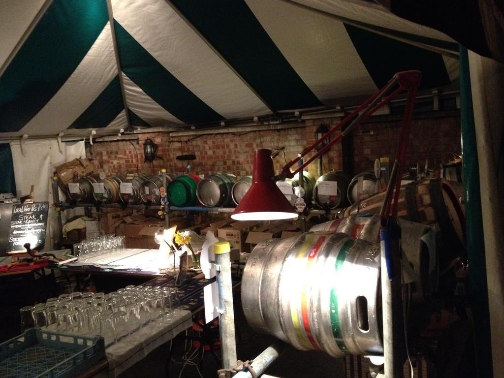 Hotel The Brewery Tap Abingdon-on-Thames Esterno foto
